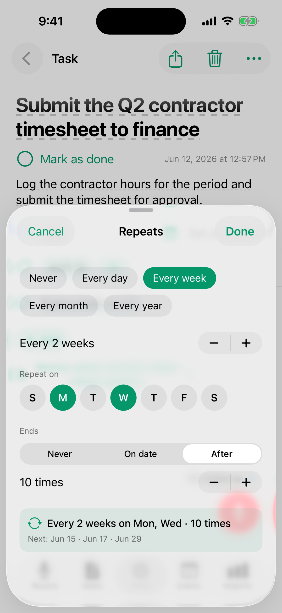 Creador de tareas recurrentes de TellDone mostrando una programación de repetición cada dos semanas los lunes y miércoles con una condición de finalización y un resumen en lenguaje natural